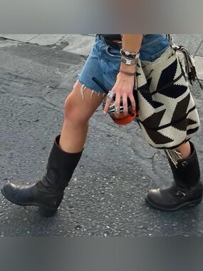 Frye Veronica Slouch Boots Black Leather Harness Engineer Boots Size 6